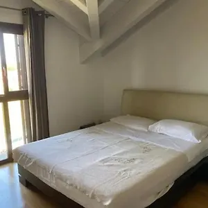 https://stupendo-appartamento.it-lombardy.com